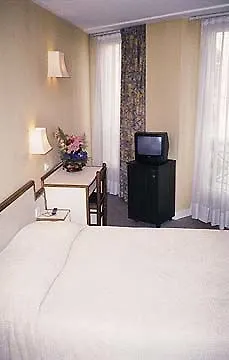 ***  Hotel Royal Bergere Paris Frankrig