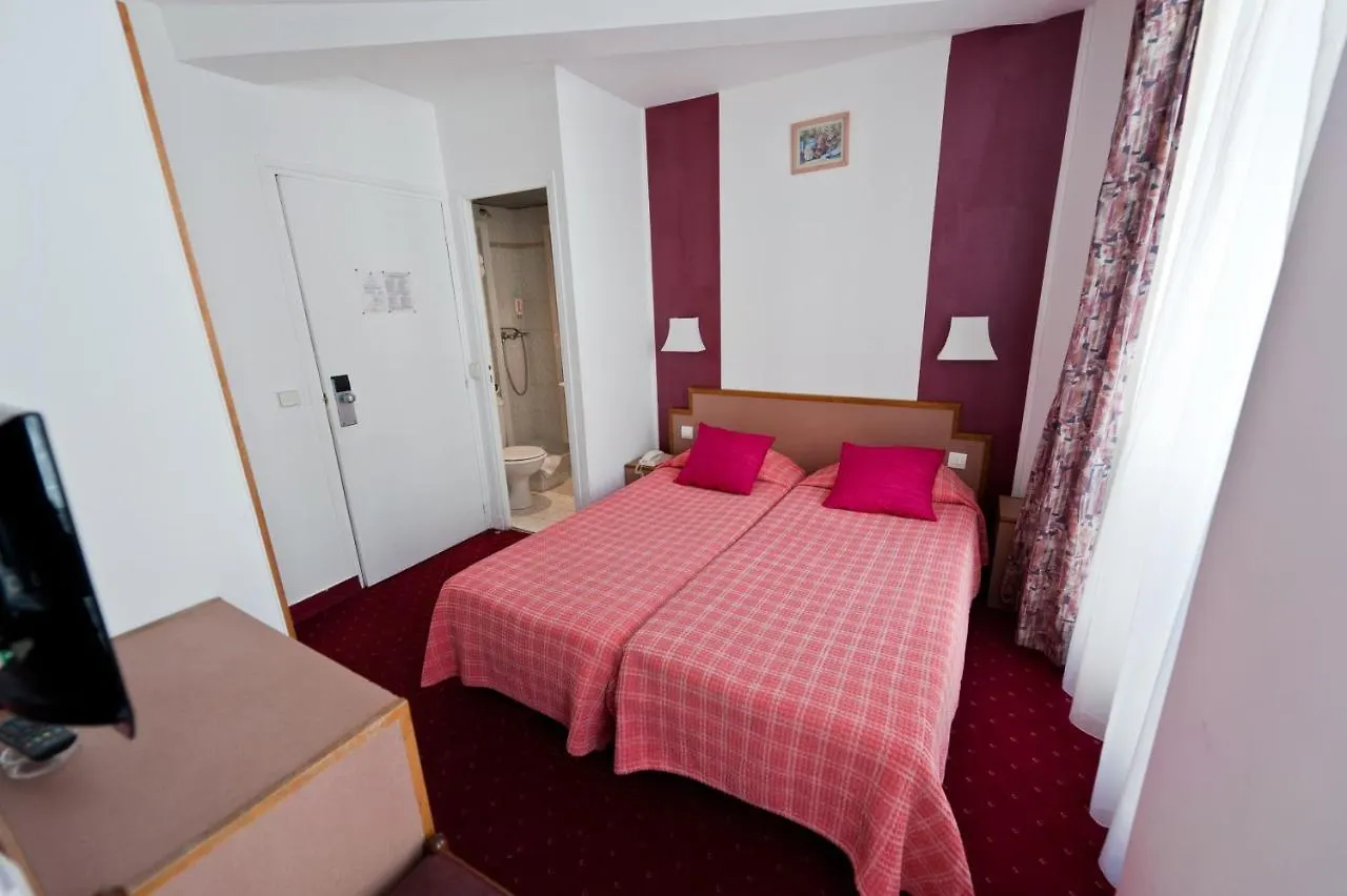 Hotel Royal Bergere Paris